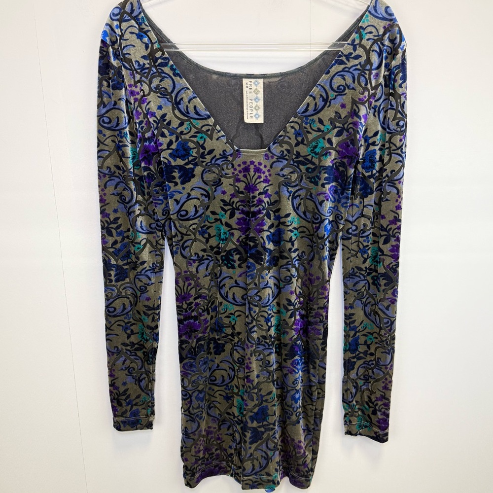 Free People Mini Floral Velvet Burnout Dress Dark Romantic Witchy whimsical M - Picture 2 of 13